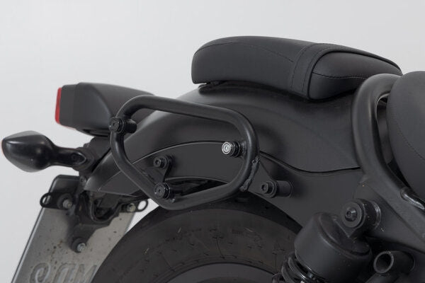 SWモテック / SW-Motech Legend Gear (レジェンドギア) サイドバッグシステム LC. Honda CMX500 Rebel (16-). | BC.HTA.01.887.20001