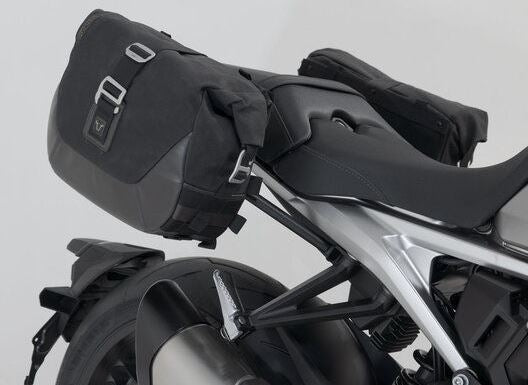 SW-MOTECH / SWモテック Legend Gear （レジェンドギア） サイドバッグシステム LC ブラック Edition | BC.HTA.01.979.20100