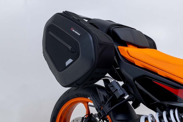SW MOTECH / SWモテック PRO BLAZE H サドルバッグセット ブラック KTM 390 Duke (23-). | BC.HTA.04.740.35600