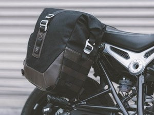 SW-MOTECH / SWモテック 「レジェンドギア」 サイドバッグ セット - 左 LC1 (9.8 l) / 右 LC2 (13.5 l) サイドキャリアLC付き | BC.HTA.07.512.20000