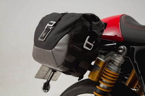 SW-MOTECH / SWモテック Legend Gear（レジェンドギア） サイドバッグセット - ブラックEdition Triumph スラクストン 1200 (16-) | BC.HTA.11.795.20100