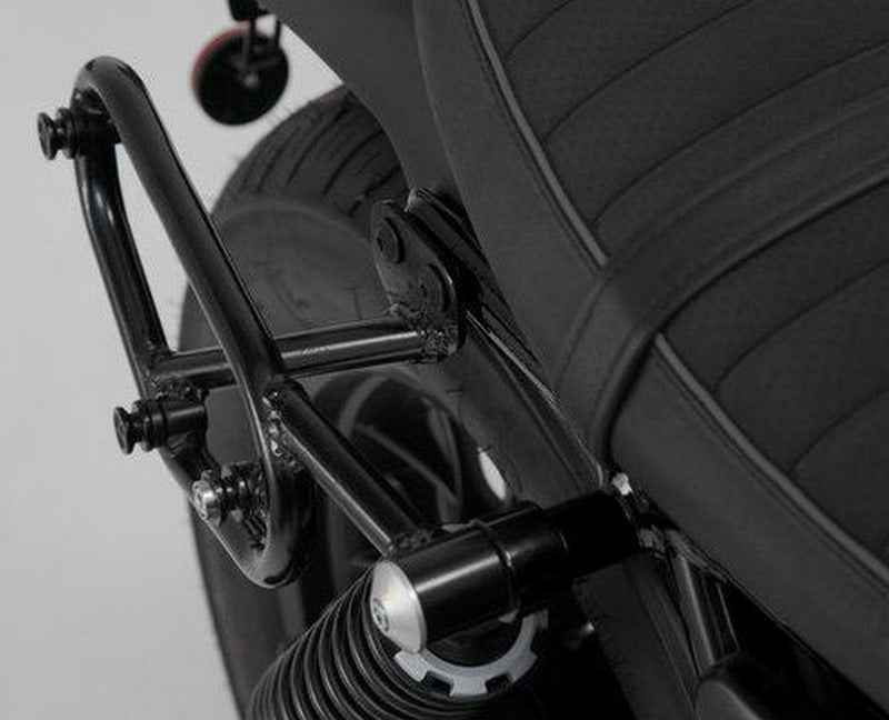 SW-MOTECH / SWモテック Legend Gear （レジェンドギア） サイドバッグシステム LC ブラック Edition Moto Guzzi V9 Roamer/Bobber (15-). | BC.HTA.17.797.20300