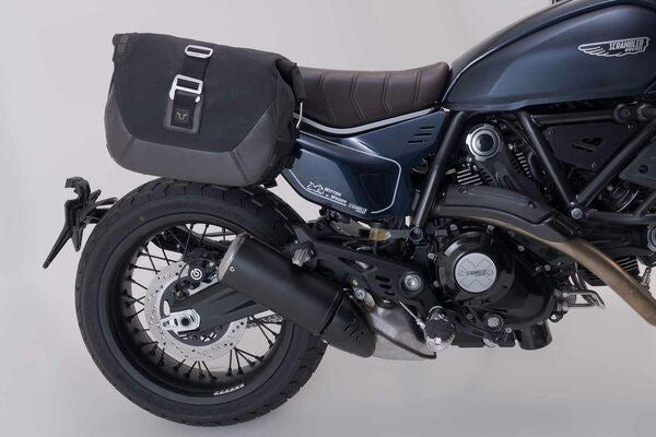 SWモテック / SW-Motech Legend Gear (レジェンドギア) サイドバッグシステム LC ブラック Edition. Ducati Scrambler Nightshift / Full Throttle (23-). | BC.HTA.22.088.20100