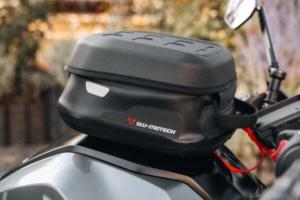 SW Motech PRO Micro WP tank bag. 4 l. Waterproof. | BC.WPB.00.028.10000