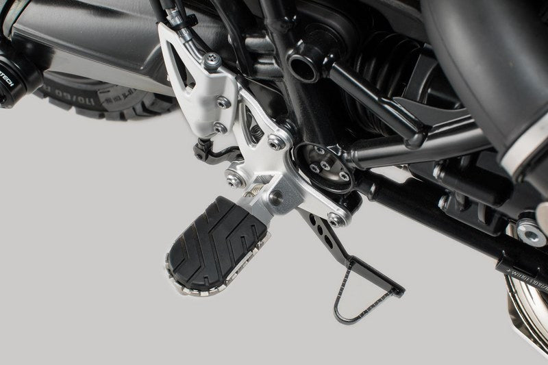 SW-MOTECH / SWモテック フットレストキット BMW R nineT スクランブラー (16-). | FRS.07.011.10800/S