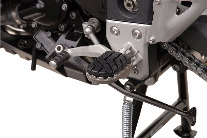 SW-MOTECH / SWモテック フットレストキット Tiger 1050 (06-) R1200R (11-) RnineT (14-) | FRS.11.011.10001/S