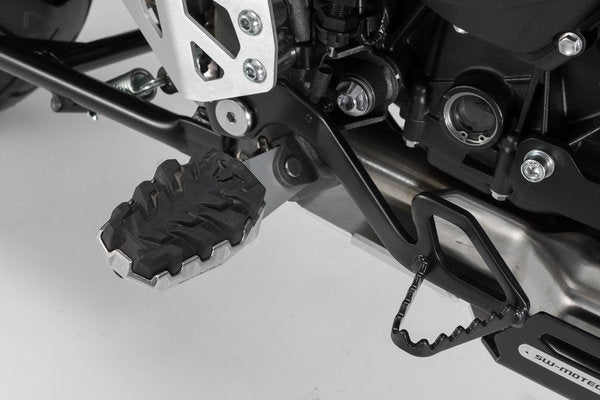 SW-MOTECH / SWモテック EVO フットレストキット Triumph Tiger 800 (10-) / 1200 (11-15). | FRS.11.112.10103