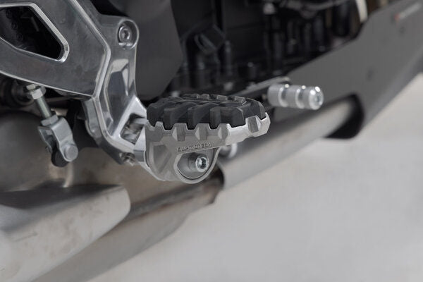 SW-MOTECH / SWモテック EVO footrest kit | FRS.11.112.10500