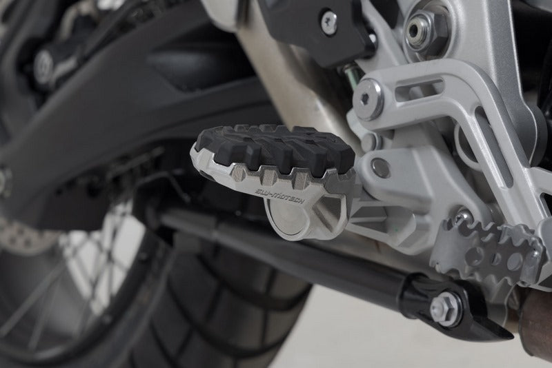 SW-MOTECH / SWモテック EVO footrest kit | FRS.11.112.10600