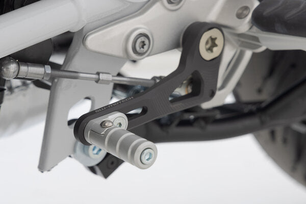 SW-MOTECH / SWモテック Gear lever. BMW R 1200 R/RS (14-18)  R 1250 R/RS (18-). | FSC.07.573.10002