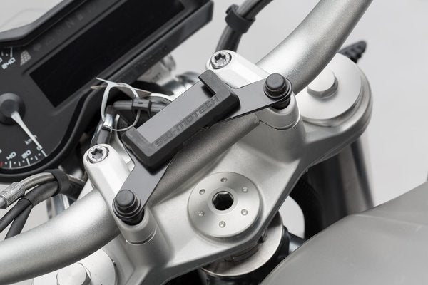 SW-MOTECH / SWモテック GPS マウント ハンドルバー用. －ブラック－ R1200R Thunderb Storm/Street Scr Himalayan. | GPS.07.646.11302/B