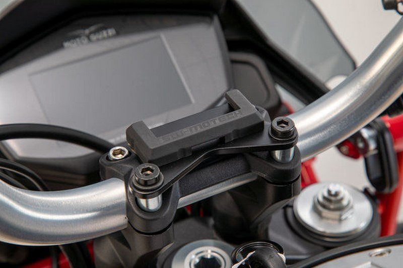 SW-MOTECH / SWモテック ハンドルバー用GPS マウント ブラック Moto Guzzi V85 TT (19-). | GPS.17.646.10100/B