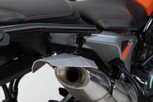SW-MOTECH / SWモテック STREET-ラック. －ブラック－ KTM 790 Duke (18-). | GPT.04.641.16000/B