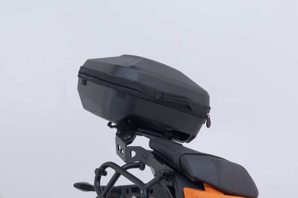 SW MOTECH / SWモテック URBAN ABS トップケースシステム ブラック KTM 125 / 250 / 390 Duke (23-). | GPT.04.988.60000/B