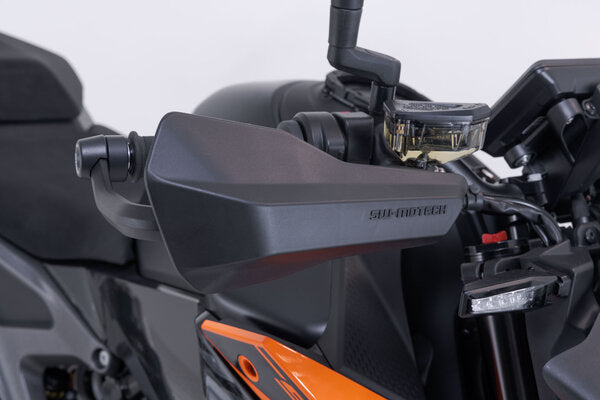 SW MOTECH / SWモテック Sport ハンドガードキット ブラック KTM 990 Duke (23-). | HDG.00.220.28000/B