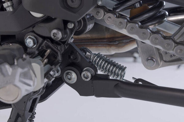 SWモテック / SW-Motech センタースタンド ブラック Suzuki V-Strom Vストローム 800DE (22-). | HPS.05.845.10001/B