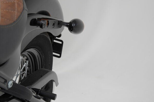SW-MOTECH / SWモテック SLH サイドキャリア 左側 Harley-Davidson Softail Street Bob (17-). | HTA.18.682.100