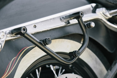 SWモテック / SW-MOTECH レジェンドギア SLC サイドキャリア 左側 Harley Davidson Softail models  LC1/LC2
