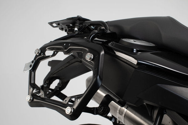 SW-MOTECH / SWモテック PRO サイドキャリア. －ブラック－ BMW F 650/700/800 GS. | KFT.07.559.30000/B