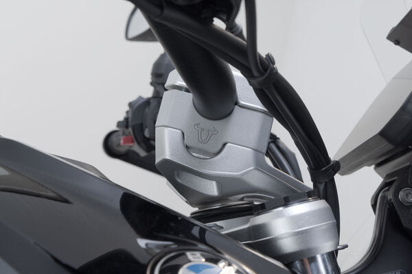 SW MOTECH / SWモテック Bar riser. H=30mm. シルバー BMW R 1300 GS (23-)/Adv (24-). | LEH.07.039.13000/S