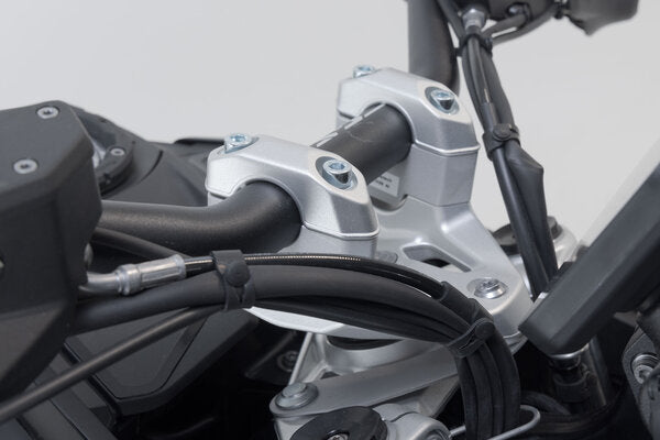 SW MOTECH / SWモテック Bar riser. H=30mm. シルバー BMW R 1300 GS (23-)/Adv (24-). | LEH.07.039.13000/S