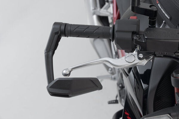 SW Motech Lever guards with wind protection. Black. Honda CB750 Hornet (22-). | LVG.01.971.11000/B