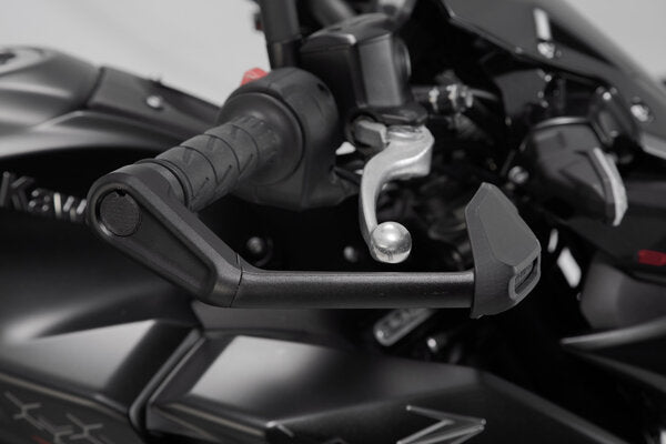 SW MOTECH / SWモテック レバーガード ウインドプロテクション付 ブラック Kawasaki models  Yamaha MT-09 (23-). | LVG.08.868.11001/B