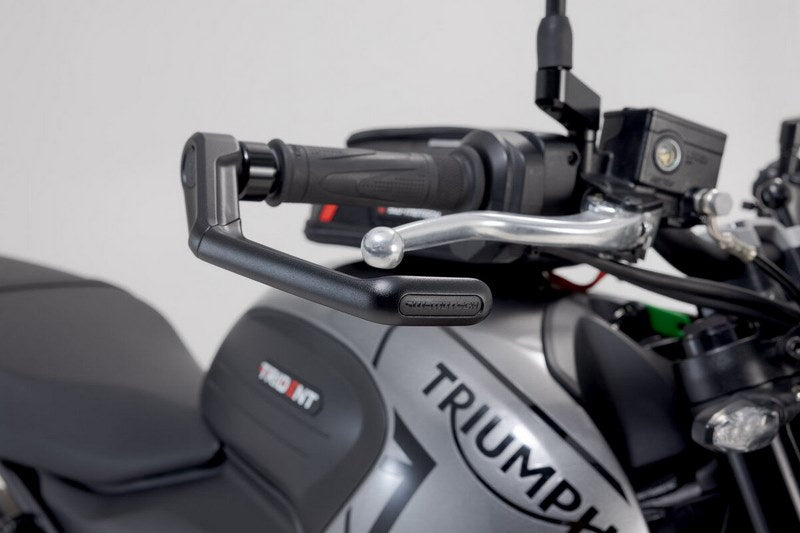 SW-MOTECH / SWモテック Lever guards. Black. Triumph Trident 660 (21-) | LVG.11.842.10000/B