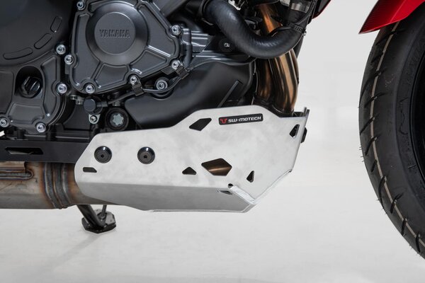 SW MOTECH / SWモテック エンジンガード シルバー Yamaha Tracer 9/GT (20-)/GT+ (22-). | MSS.06.921.10001/S