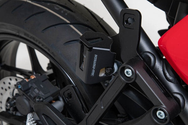 SW-MOTECH / SWモテック Brake fluid reservoir guard | SCT.06.921.10000/B