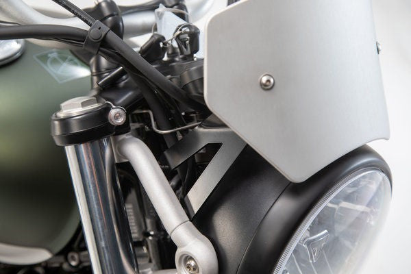 SW-MOTECH / SWモテック ウィンドスクリーン シルバー Triumph Street Scrambler 900 (16) | SCT.11.884.10001/S