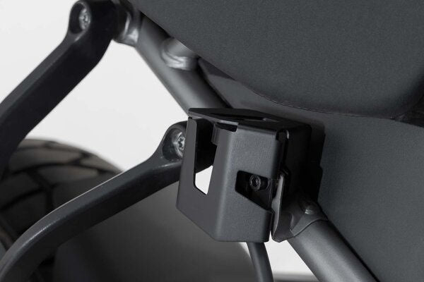 SW-MOTECH / SWモテック Brake fluid reservoir guard | SCT.18.911.10000/B