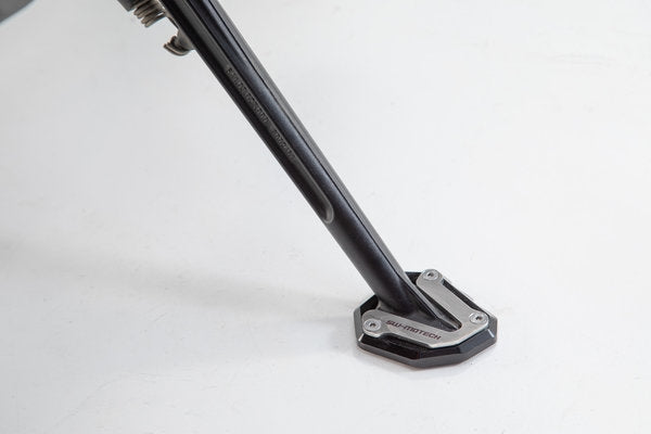 SW-MOTECH / SWモテック エクステンションサイドスタンドフット. －ブラック/シルバー－ KTM 790 Duke (18-). | STS.04.641.10000