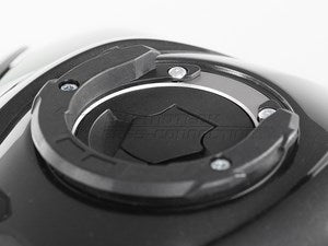 SWモテック / SW-MOTECH クイックロック EVO タンクリング 5 スクリュー  KAWASAKI