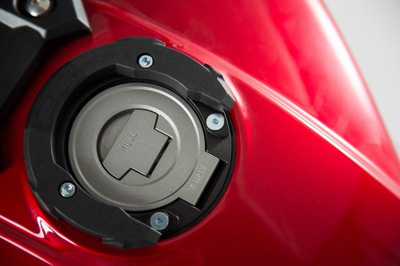 SWモテック / SW-MOTECH QUICK-LOCK（クイックロック） EVO タンクリング アダプターキット ブラック Yamaha MT-09 Tracer (14-)