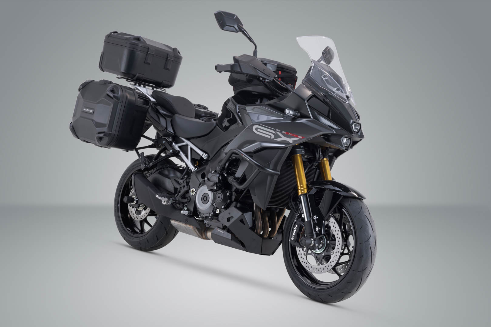 SW-MOTECH / SWモテック アドベンチャーツーリングセット DUSC（トップケース付き） ブラック。Suzuki GSX-S1000GX (23-)。 | ADV.05.601.65000/B