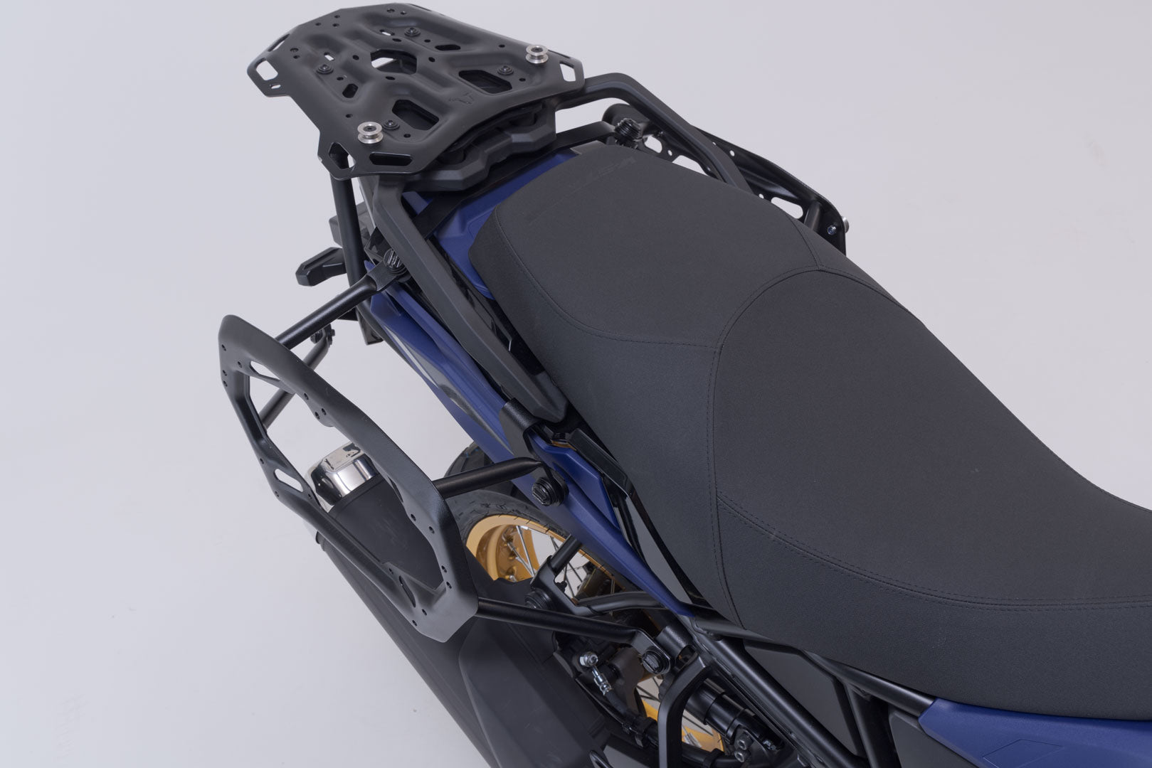 SW-MOTECH / SWモテック アドベンチャーツーリングセット DUSC（トップケース付き） ブラック。Suzuki V-Strom 800/800DE (22-)用。 | ADV.05.845.65000/B