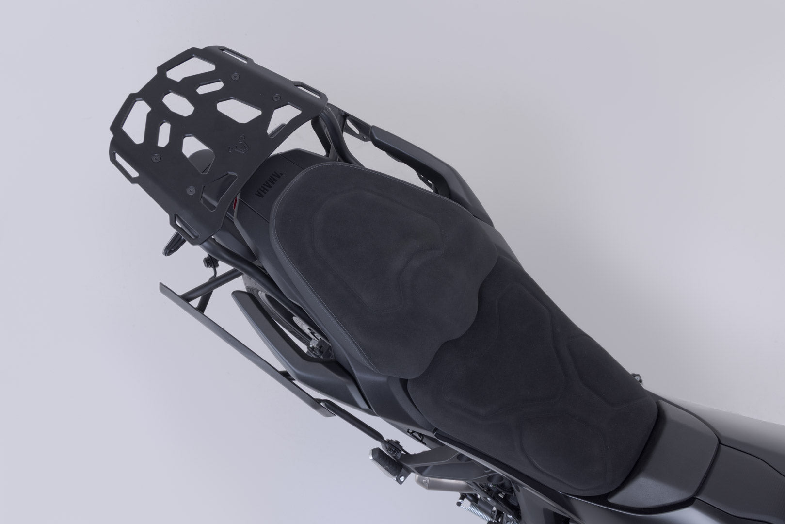 SW-MOTECH / SWモテック アドベンチャーツーリングセット DUSC（トップケース付き） ブラック。Yamaha・トレーサー 7 (25-)。 | ADV.06.020.65000/B