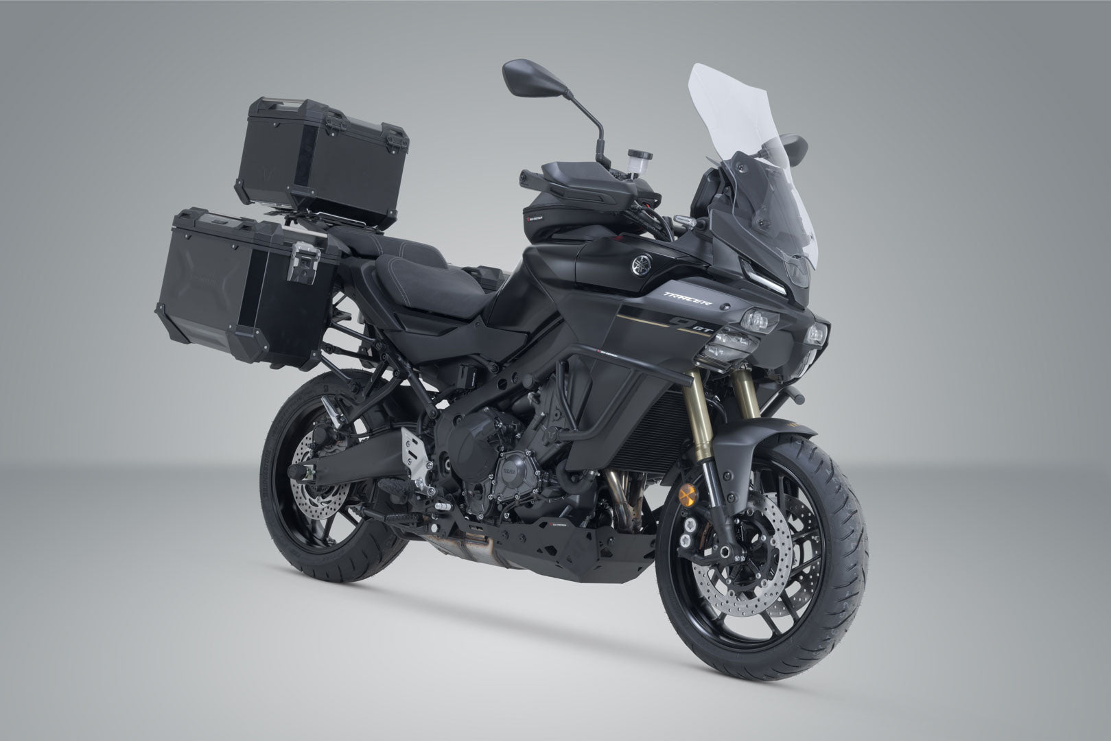SW-MOTECH / SWモテック アドベンチャーツーリングセット TRAX ADV ブラック。Yamaha Tracer 9 / GT / GT+ (24-)。 | ADV.06.597.75000/B