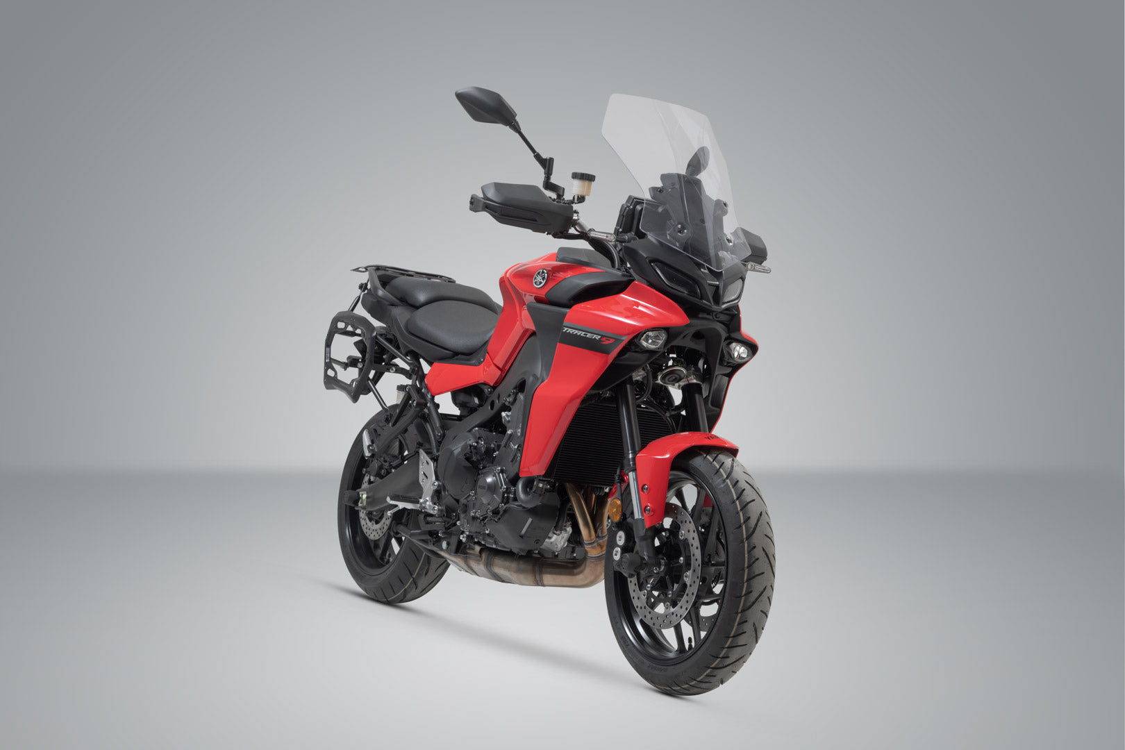 SW-MOTECH / SWモテック アドベンチャーツーリングセット DUSC（トップケース XL ブラック付き）。Yamaha・トレーサー 9 / GT (20-) / GT+ (22-)。 | ADV.06.921.66000/B