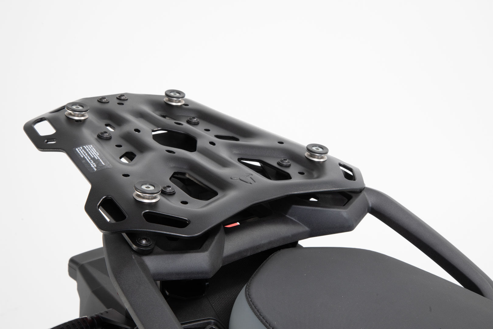 SW-MOTECH / SWモテック アドベンチャーツーリングセット DUSC（トップケース L ブラック付き）。BMW F 750/800/850 GS用。プラスチック製キャリア用。 | ADV.07.897.65100/B