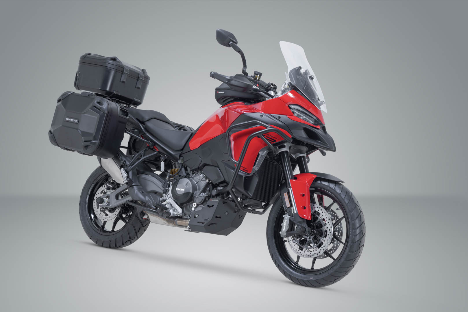 SW-MOTECH / SWモテック アドベンチャーツーリングセット DUSC（トップケース付き） ブラック。Ducati・ムルティストラーダ V2 / V2 S (24-)。 | ADV.22.807.65000/B