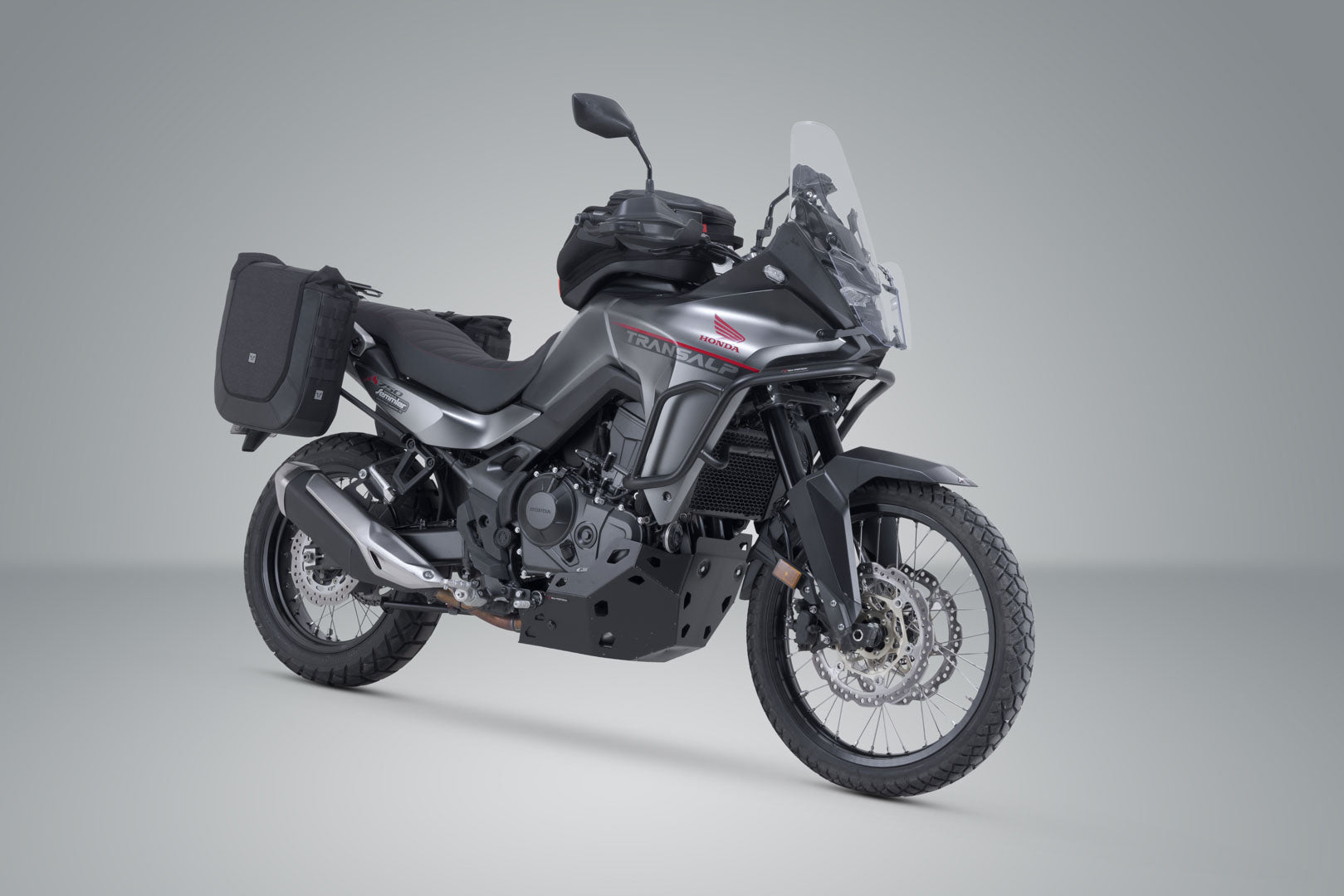 SW-MOTECH / SWモテック Legend Gear サイドバッグシステム V-LOC 16/16 リットル。 Honda XL 750 トランスアルプ (22-)。 | BC.HTA.01.070.22000
