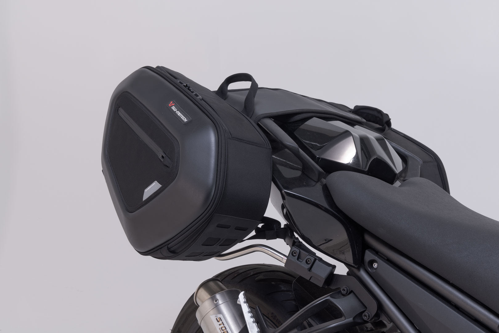 SW-MOTECH / SWモテック PRO Blaze サドルバッグセット ブラック。Yamaha FZ1 / FZ1 Fazer / FZ8 / FZ8 Fazer。 | BC.HTA.06.740.35300