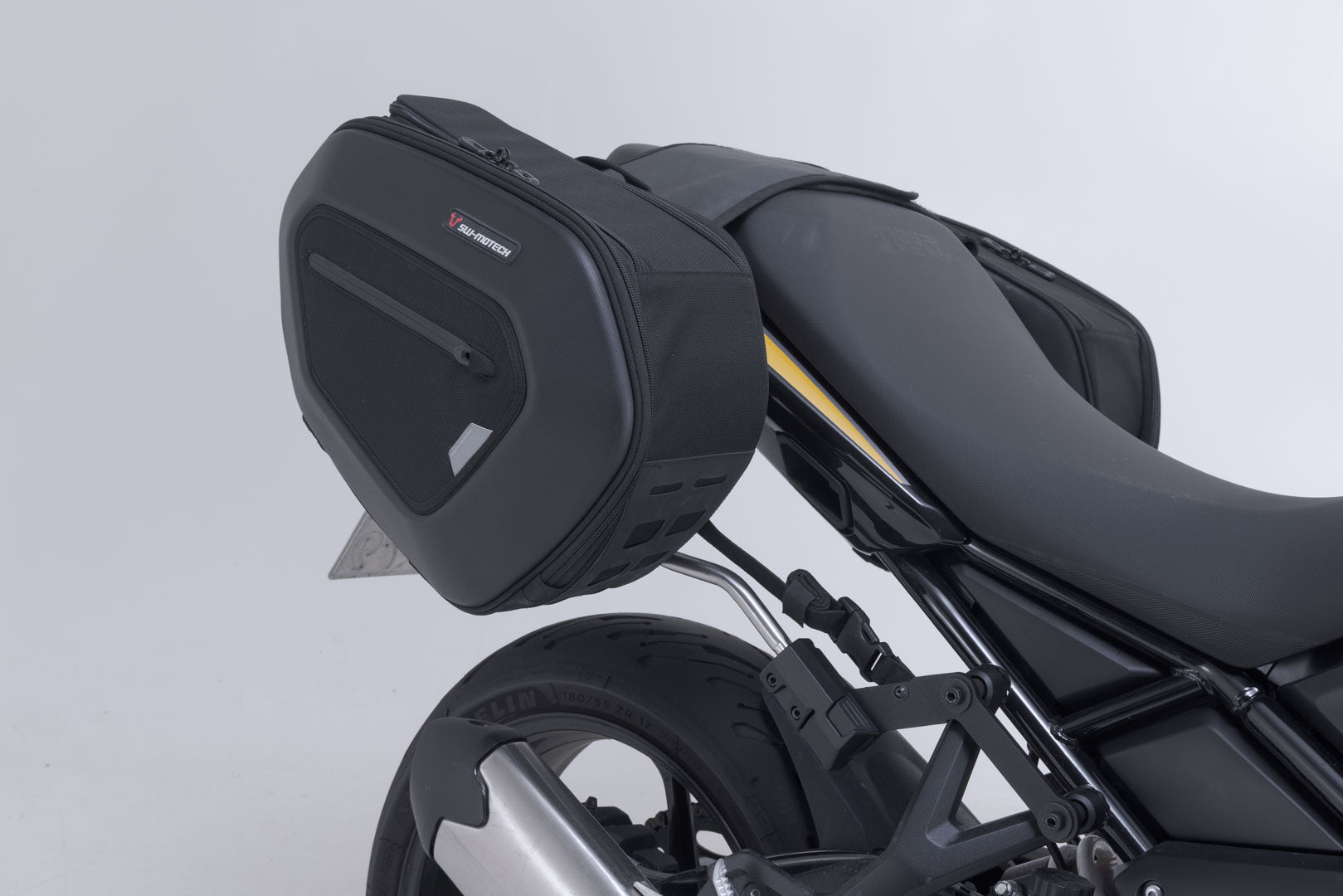 SW-MOTECH / SWモテック PRO Blaze H サドルバッグセット ブラック。Triumph・タイガー・スポーツ 660 (21-)／800 (24-)。 | BC.HTA.11.740.36300