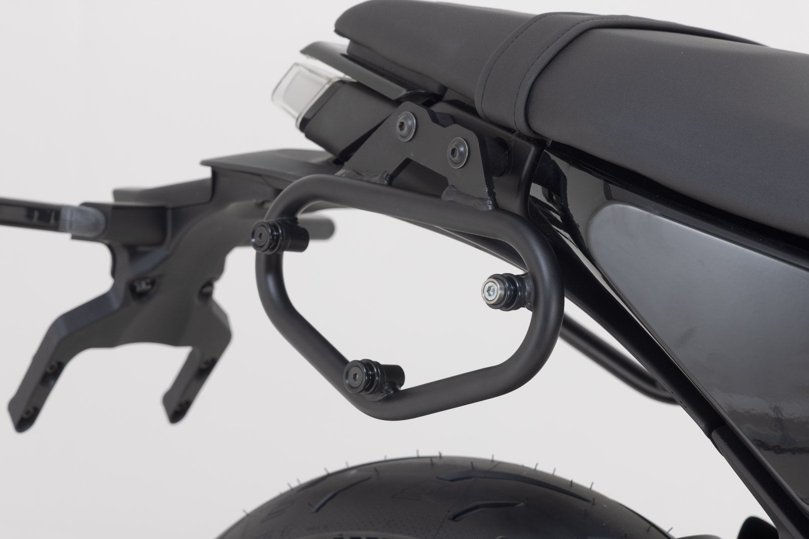 SW-MOTECH / SWモテック SysBag WP M/M バッグシステム Husqvarna Svartpilen/Vitpilen 401 (23-)。 | BC.SYS.03.014.31000/B
