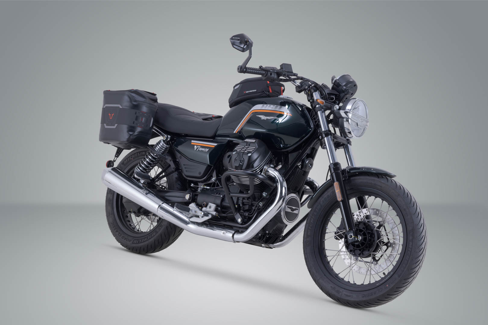 SW-MOTECH / SWモテック サイドバッグ WP-System V-LOC 11/11 リットル。 Moto Guzzi V7 モデル（20-）。 | BC.SYS.17.847.32000