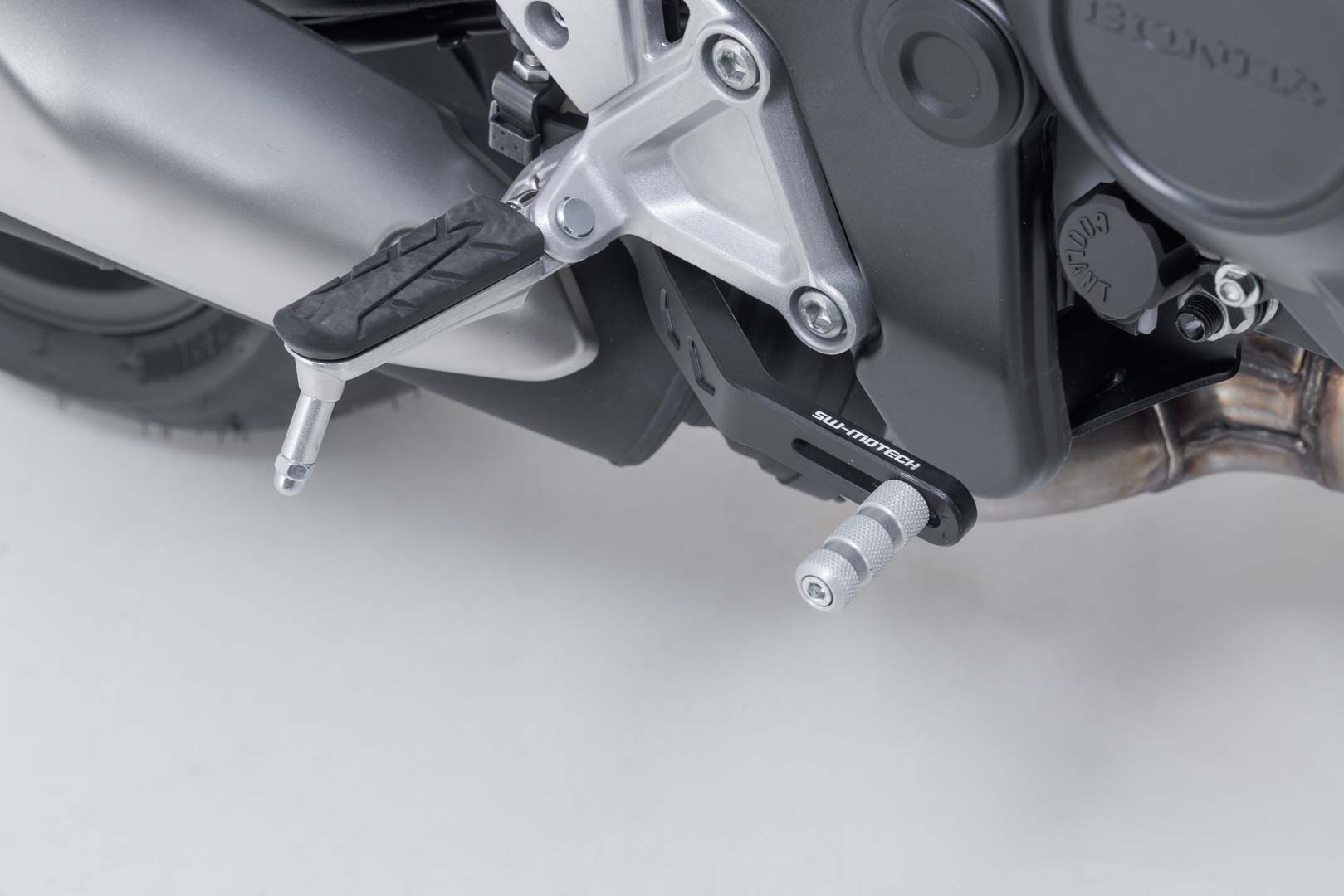 SW-MOTECH / SWモテック Honda CB1000 ホーネット（24-）用フットブレーキレバー。 | FBL.01.211.10000