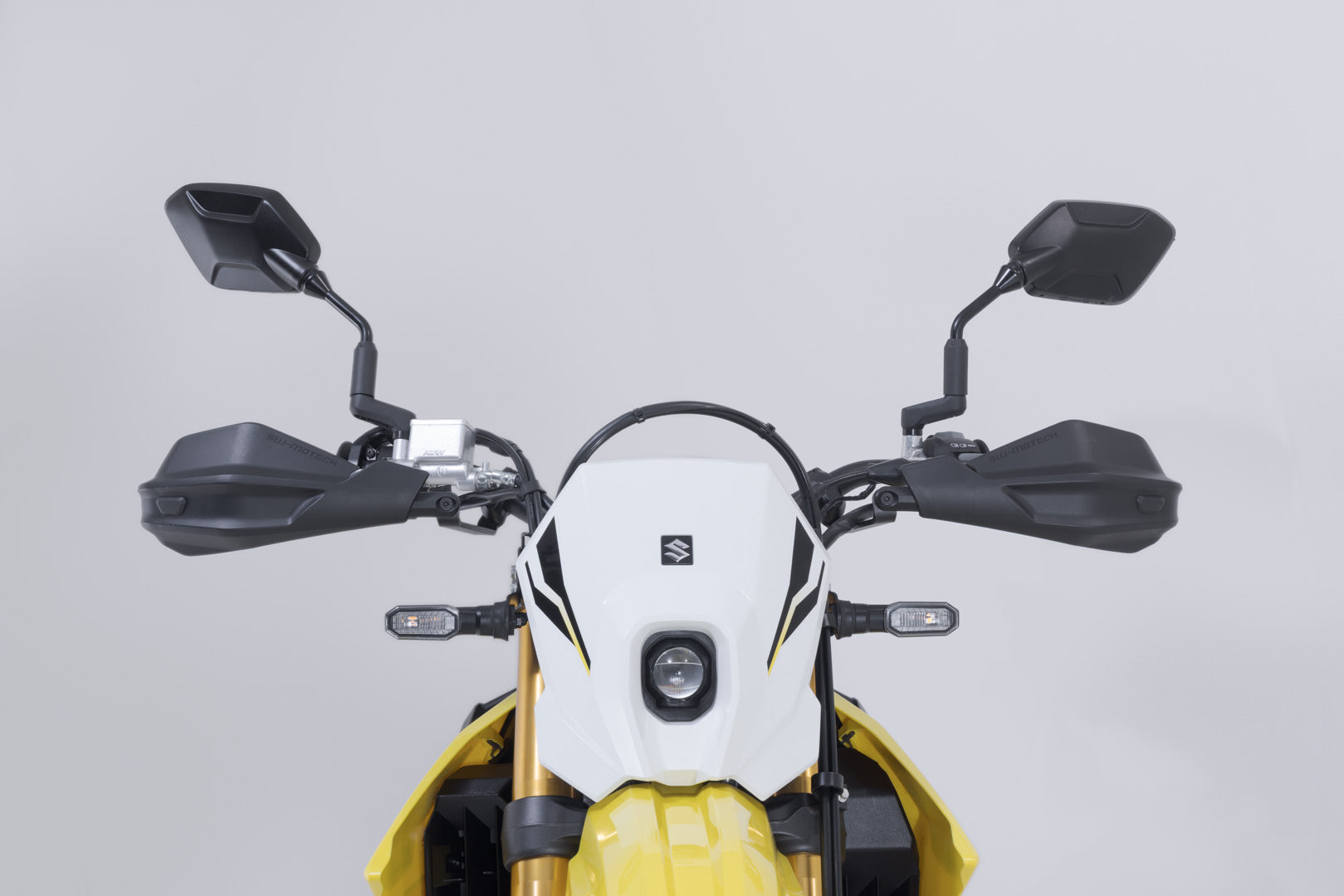 SW-MOTECH / SWモテック アドベンチャー・ハンドプロテクターキット（ブラック）。Suzuki DR-Z4S / SM（25-）。 | HDG.00.220.33100/B