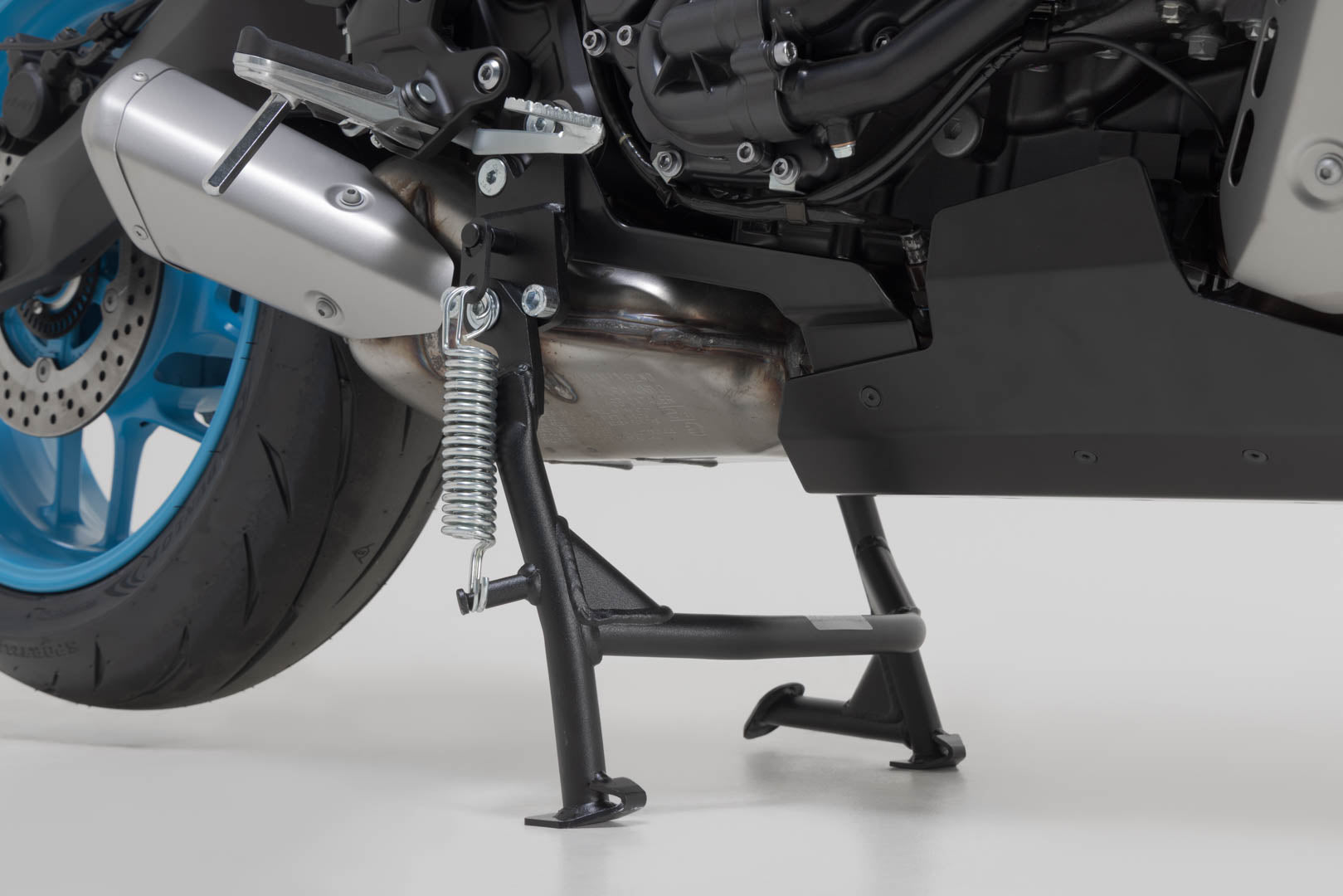 SW-MOTECH / SWモテック センタースタンド（ブラック）。Yamaha MT-07（24-）。 | HPS.06.089.10000/B
